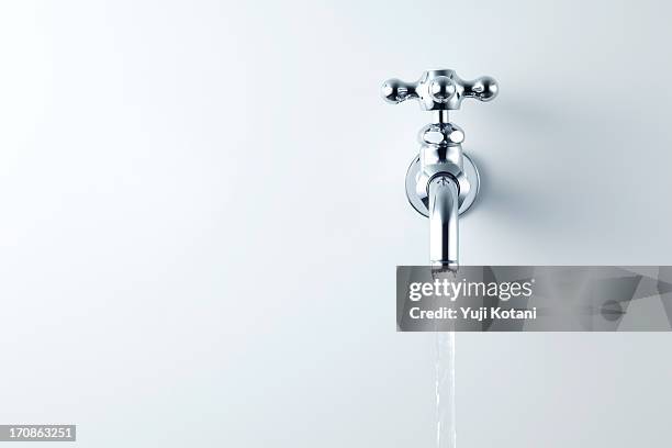 faucet - faucet stockfoto's en -beelden