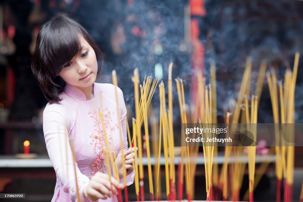 Vietnamese national costume