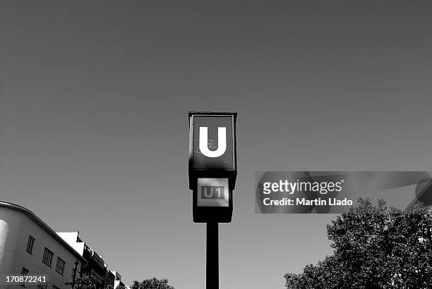 u-bahn signs - u bahn stock pictures, royalty-free photos & images