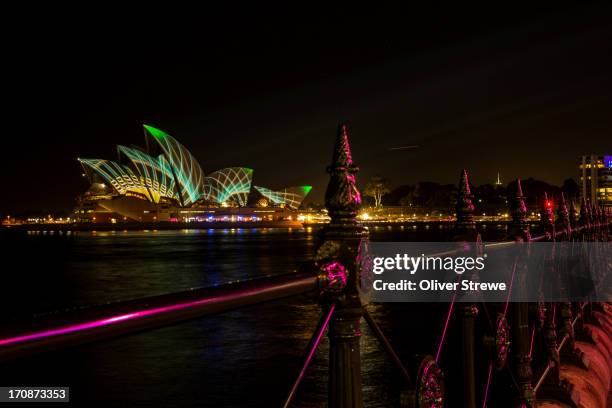 sydney vivid festival - vivid sydney stock pictures, royalty-free photos & images