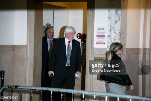 Jeffrey McConney, controller for the Trump Organization, center, at New York State Supreme Court in New York, US, on Thursday, Oct. 5, 2023. Donald...