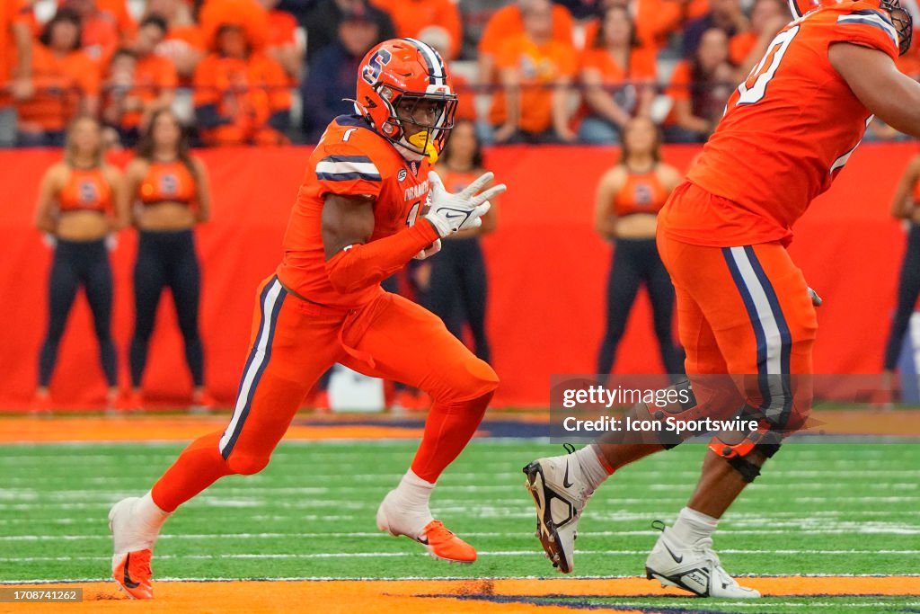 COLLEGE FOOTBALL: SEP 30 Clemson at Syracuse
