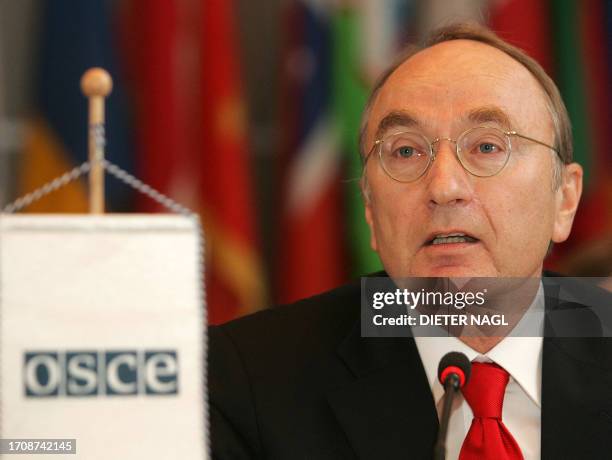 Special Representative Secretary General Photos and Premium High Res