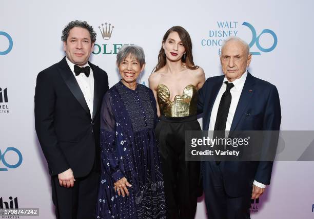 Gustavo Dudamel, Berta Isabel Aguilera, María Valverde and Frank Gehry at the Los Angeles Philharmonic Gala at the Walt Disney Concert Hall on...