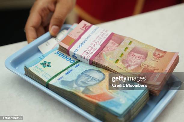 Border Rupiah Indonesian Rupiah Photos and Premium High Res Pictures - Getty Images