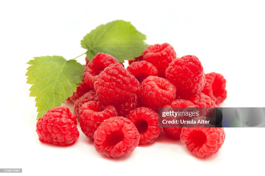 Fresh raspberries with leaf