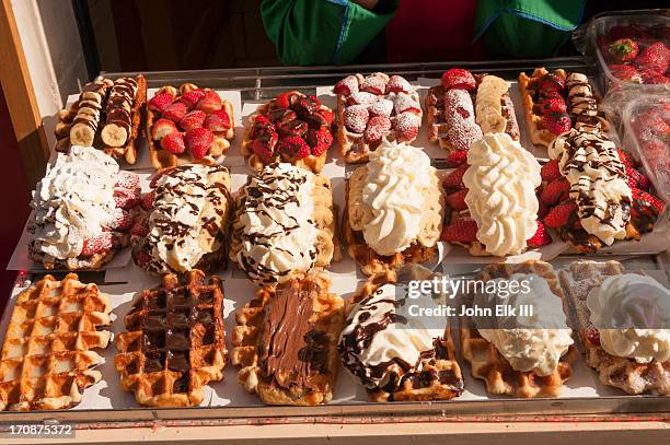 belgian waffles - belgian waffle stock pictures, royalty-free photos & images