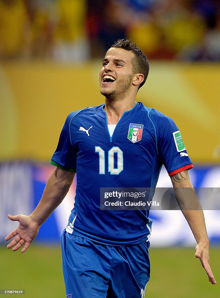Italy v Japan: Group A - FIFA Confederations Cup Brazil 2013