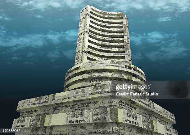 indian five hundred rupee notes representing building of bombay stock exchange - mumbai market stock illustrations