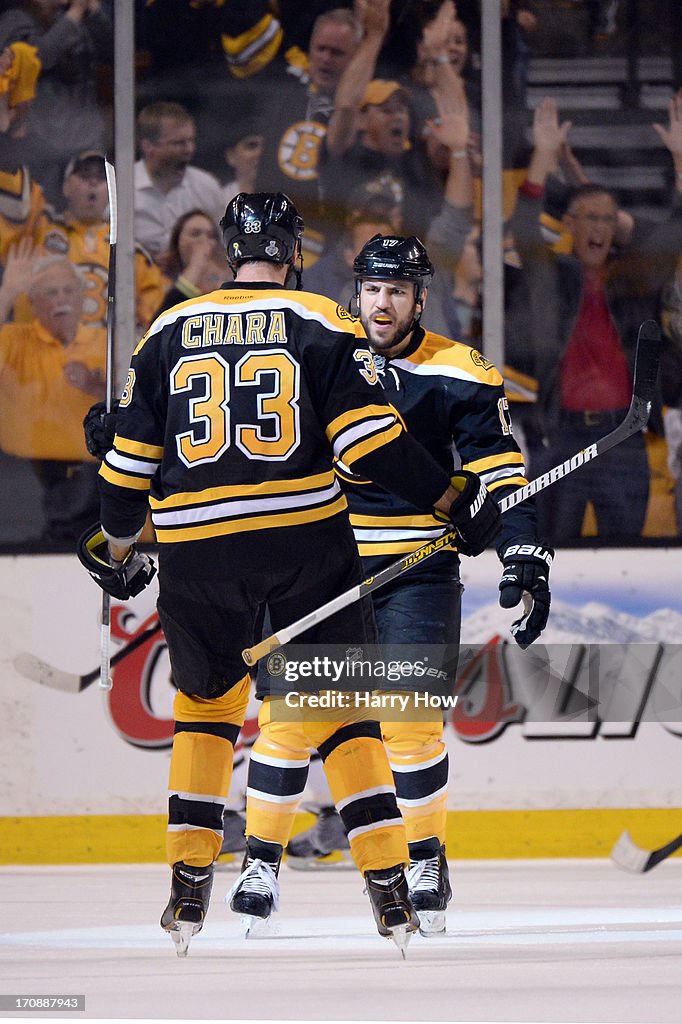 2013 NHL Stanley Cup Final - Game Four