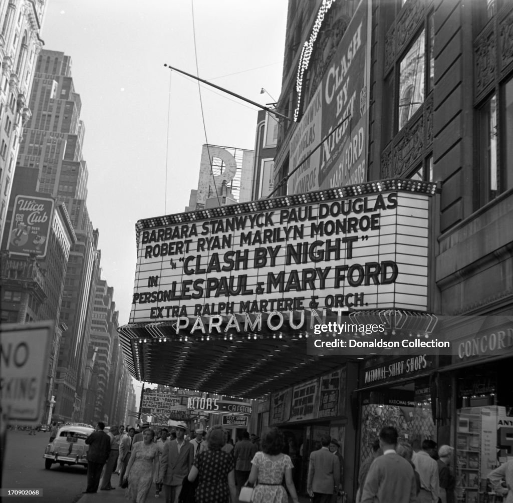 New York Paramount Marquee
