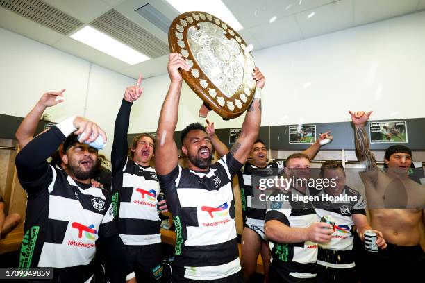 Lolagi Visinia of Hawkes Bay celebrates after winning the Ranfurly Shield during the round nine Bunnings Warehouse NPC match between Wellington and...