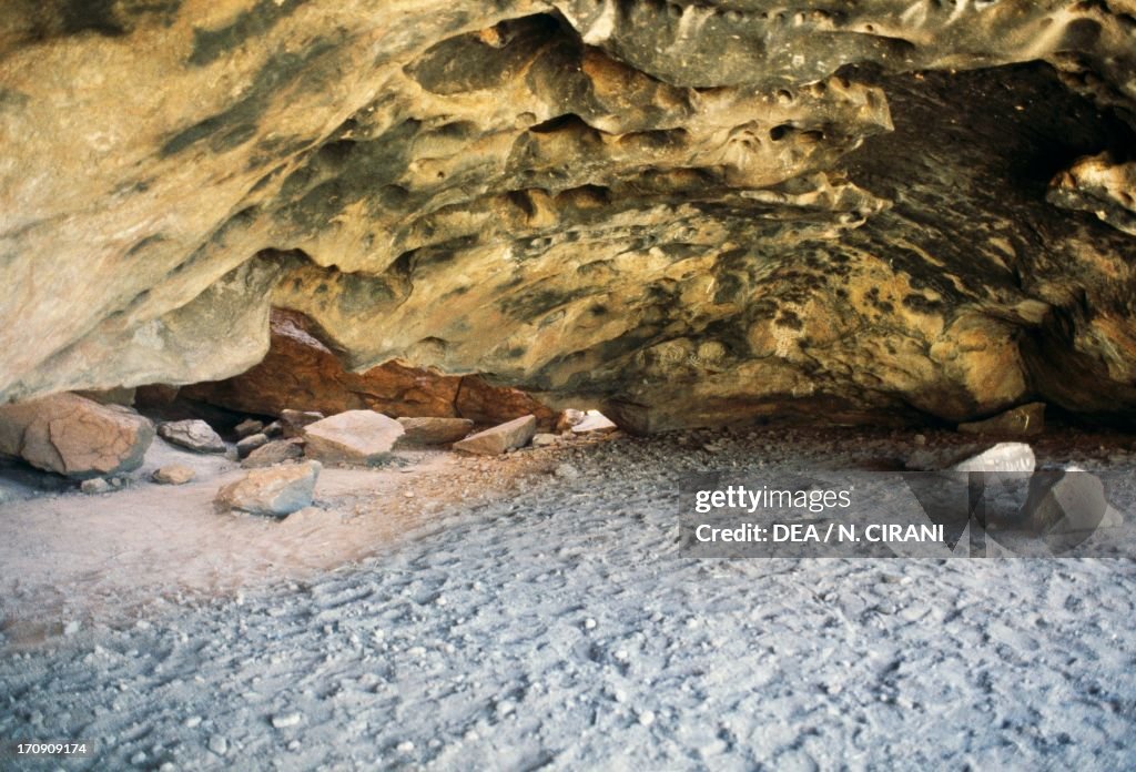 Cave...