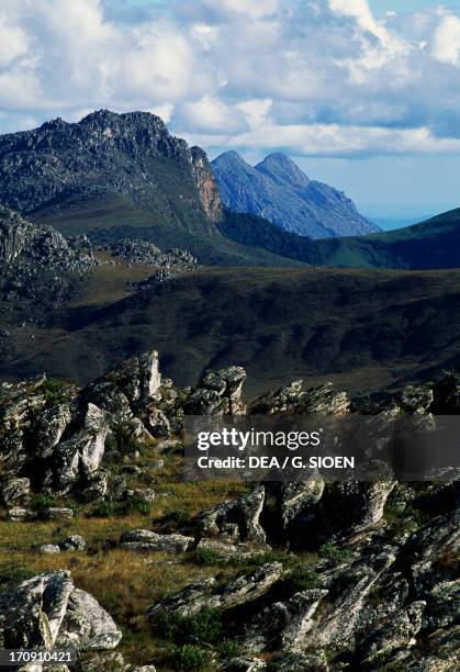 Chimanimani Rocks Chimanimani National Park Photos and Premium High Res Pictures - Getty ...