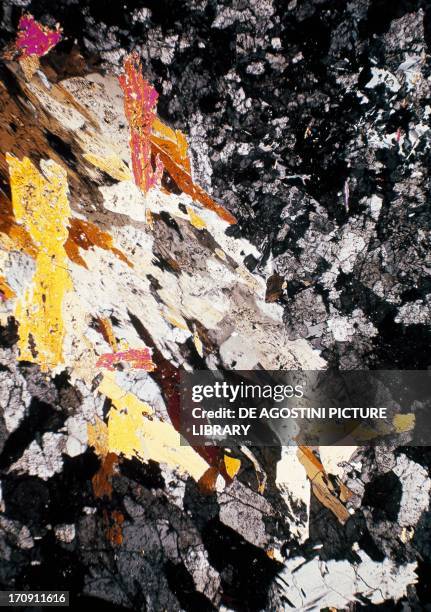 Castner Marble 41 Metamorphism Stock Photos, High-Res Pictures, and Images - Getty Images