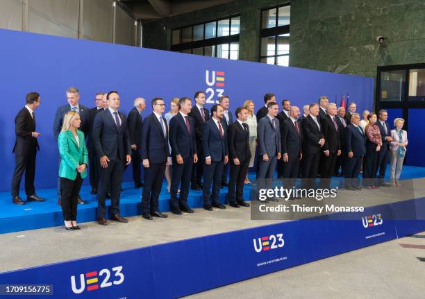 Leaders pose for a familly photo during an EU Informal meeting on October 6, 2023 in Granada, Spain. On the picture Swedish Prime Minister Ulf...