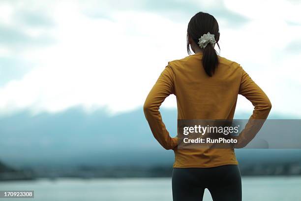 single travel stories - hair back stock pictures, royalty-free photos & images