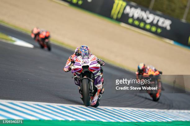 Jorge Martin of Spain and Prima Pramac Racing leads the Sprint in front of Brad Binder of South Africa and Red Bull KTM Factory Racing during the...