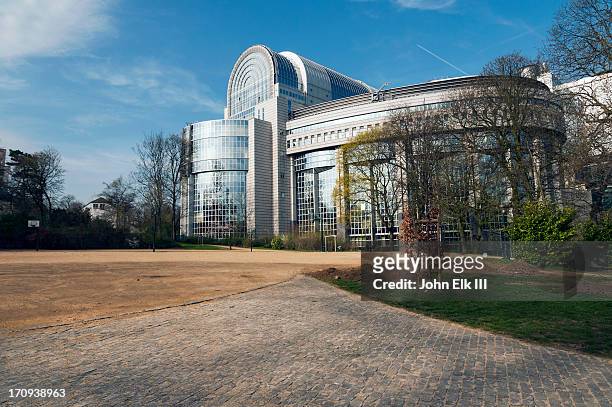 european parliament - regione di bruxelles capitale foto e immagini stock