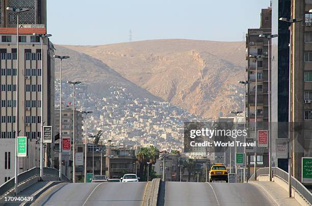 damascus highway - damasco foto e immagini stock