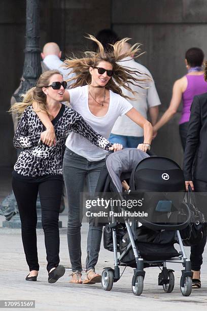 Model Gisele Bundchen and her sister Rafaela Bundchen are sighted near the 'Louvre' museum on June 20, 2013 in Paris, France.