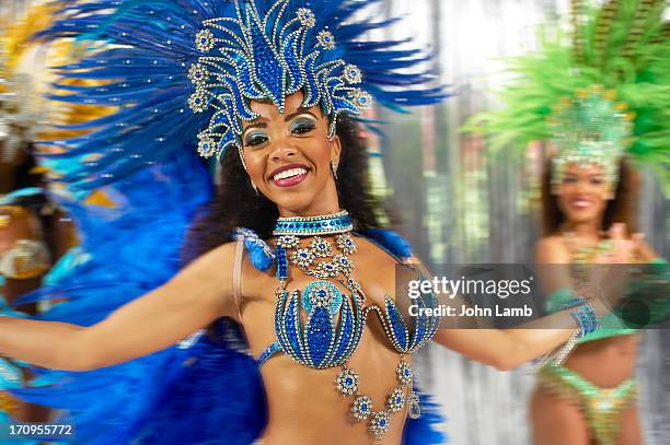 brazil carnival dancers - fiestas stock pictures, royalty-free photos & images