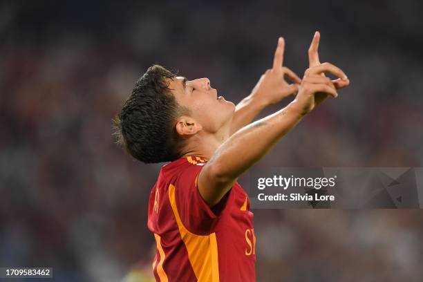 Paulo Dybala of AS Roma celebrates after scoring goal 4-0 during the Serie A TIM match between AS Roma and Empoli FC at Stadio Olimpico on September...