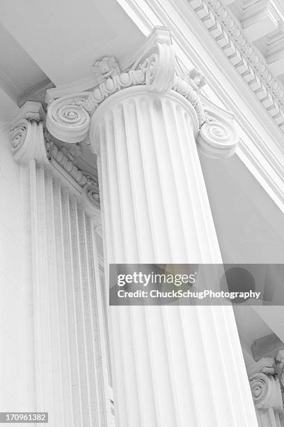 ionic column classic greek architecture - bank columns stockfoto's en -beelden