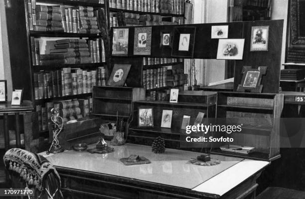 Dimitri ivanovich mendeleev, 1834 - 1907, the famous russian chemist's desk and study.