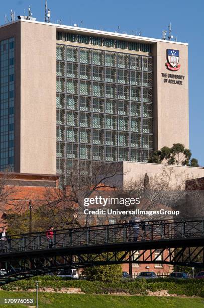 Footbridge over Torrens River and The University of Adelaide, Adelaide, South Australia, SA, Australia.