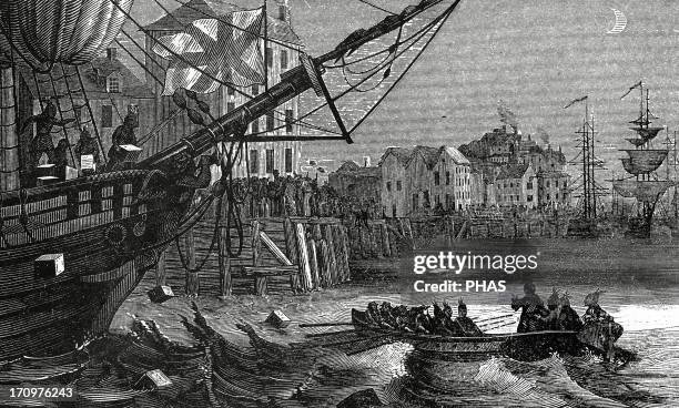 Boston Tea Party . Group of colonists destroying tea of the ship of the East India Company. 19th century. Engraving.