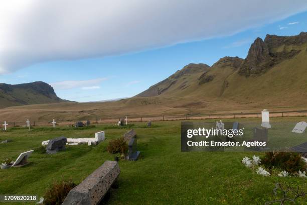 vik cemetery, iceland - file graveyard fields 3.jpg stock pictures, royalty-free photos & images