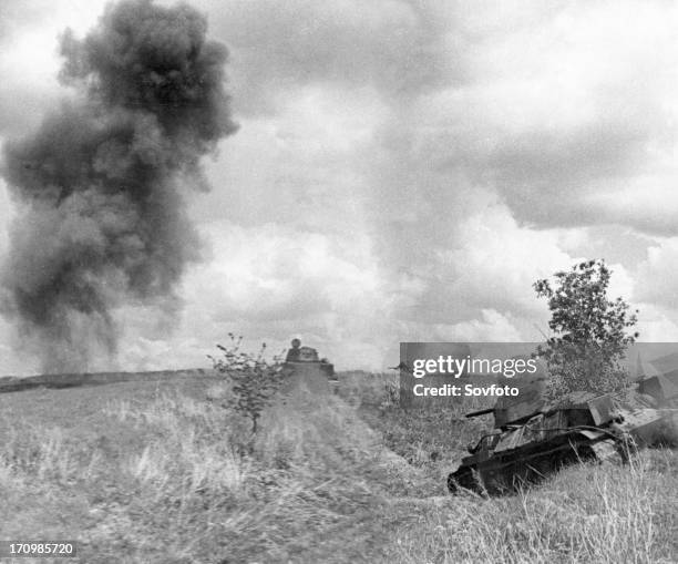 World war 2, june 1943, soviet tanks are deploying in order to resist enemy counter-attack.