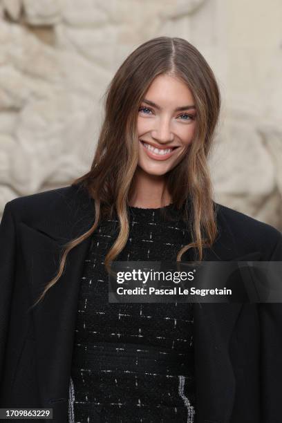 Lorena Rae attends the Elie Saab Womenswear Spring/Summer 2024 show as part of Paris Fashion Week on September 30, 2023 in Paris, France.