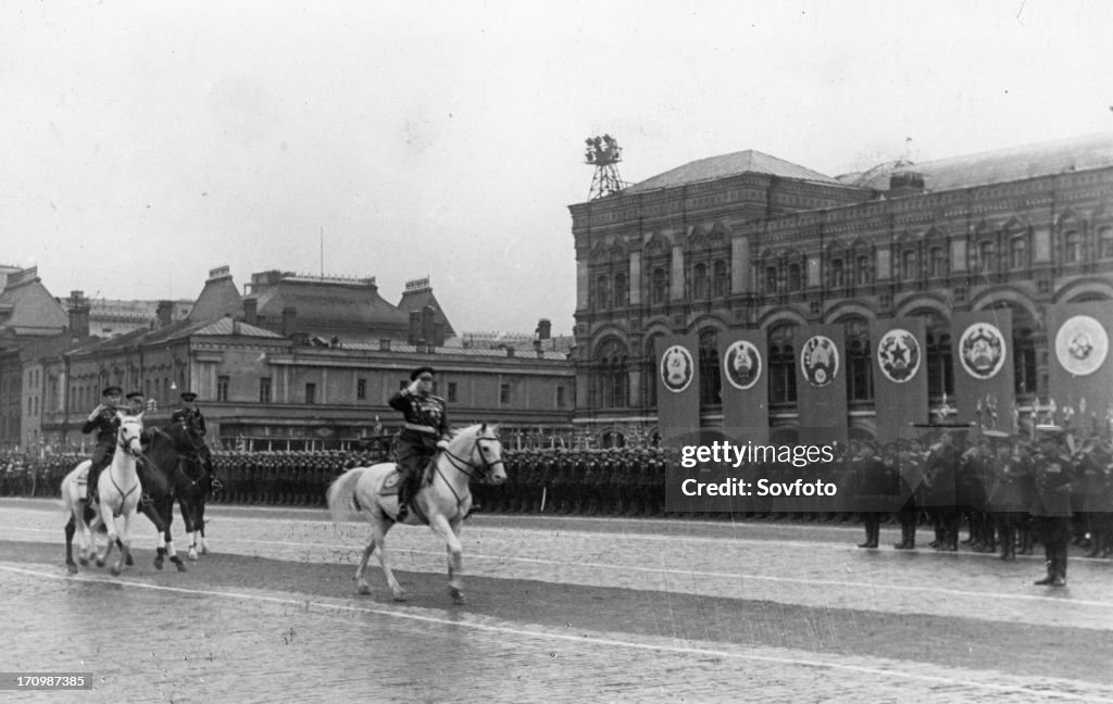 Marshal georgy zhukov accompanied by commander of the parade, marshal of the soviet union, k, rokossovsky riding across red square prior to the victory parade on june 24, 1945.