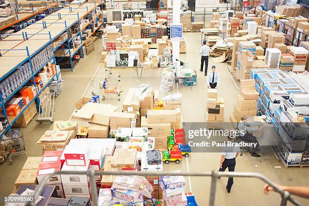 shipping department - krat stockfoto's en -beelden