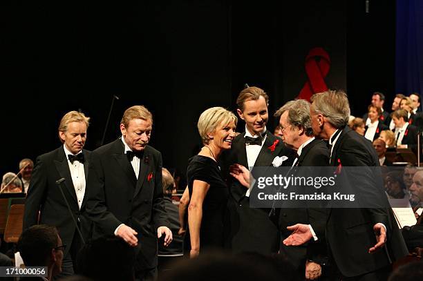 Johannes B. Kerner, Otto Sander, Sabine Christiansen Und Max Raabe Bei Der 12. Festlichen Operngala Zugunsten Der Aids Stiftung In Der Deutschen Oper...