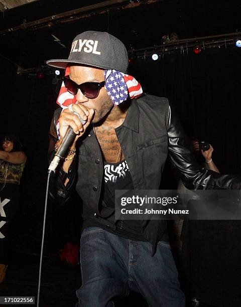 Neako Photos and Premium High Res Pictures - Getty Images