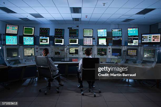 12 766点のモニタールームのストックフォト Getty Images 12 766点のモニタールームのストックフォト Getty Images