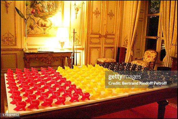 Vertebra shaped candles by the sulptor Pierre Buisseret - Party at the Belgian ambassador's place for the release of the book "Belges En France"...