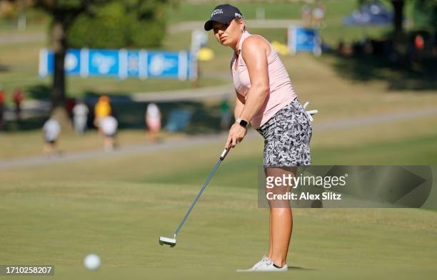 Lindsey Weaver-Wright of the United States putts on the 18th green during the second round of the Walmart NW Arkansas Championship presented by P&G...