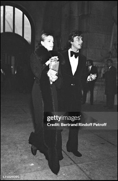 Romy Schneider and Robert Evans premiere of the movie "The Godfather" at the opera of Paris in 1972.