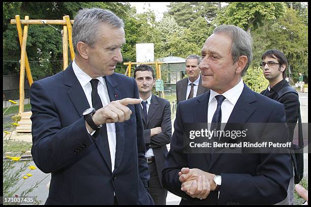 Nicolas Beytout , Bernard Arnault , Paris mayor Bertrand Delanoe, Marc Antoine Jamet at Jardin D'Acclimatation 150th Anniversary With Les Echos Des...