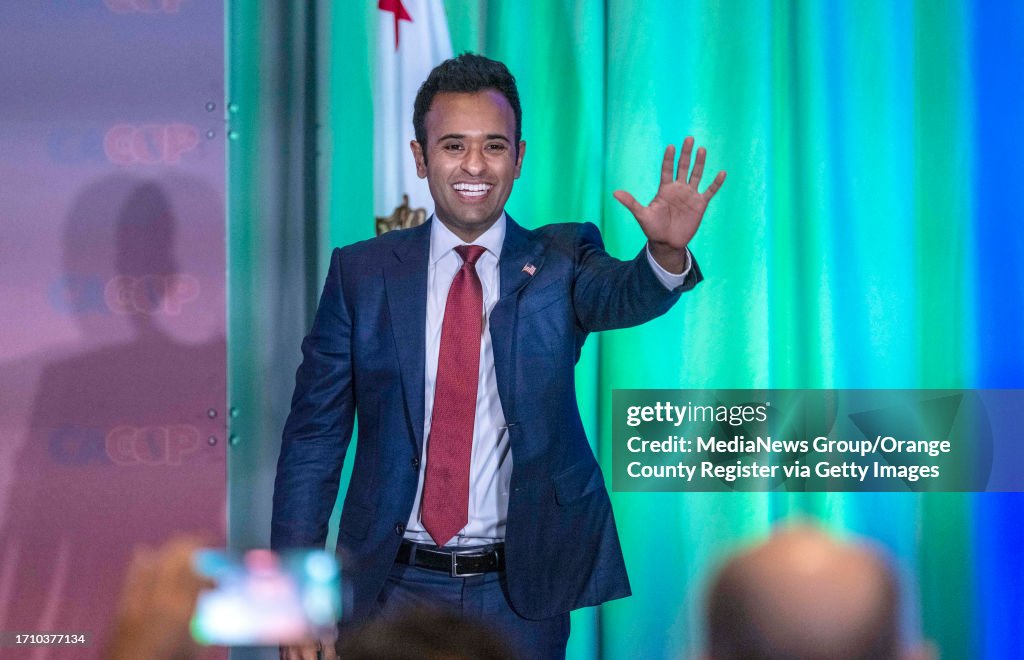 Vivek Ramaswamy, a 2025 Republican presidential candidate, waves to