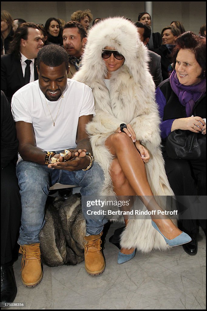 Kanye West, Amber Rose at The Louis Vuitton Fashion Show Autumn News  Photo - Getty Images
