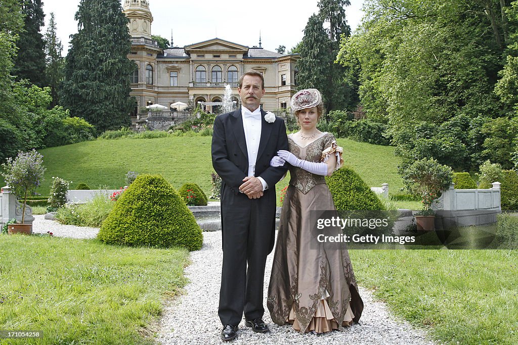 'Der Clan. Die Geschichteder Familie Wagner' On Set Photocall