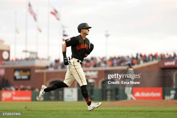 Tyler Fitzgerald of the San Francisco Giants rounds the bases after he hit a home run off of Clayton Kershaw of the Los Angeles Dodgers in the third...