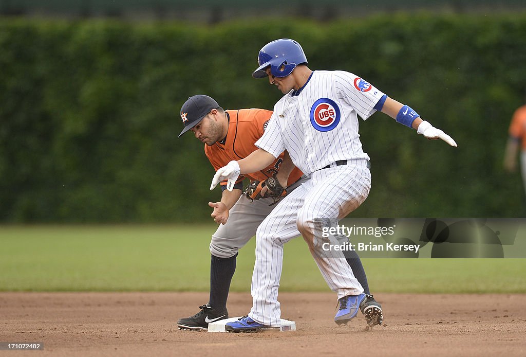 Houston Astros v Chicago Cubs