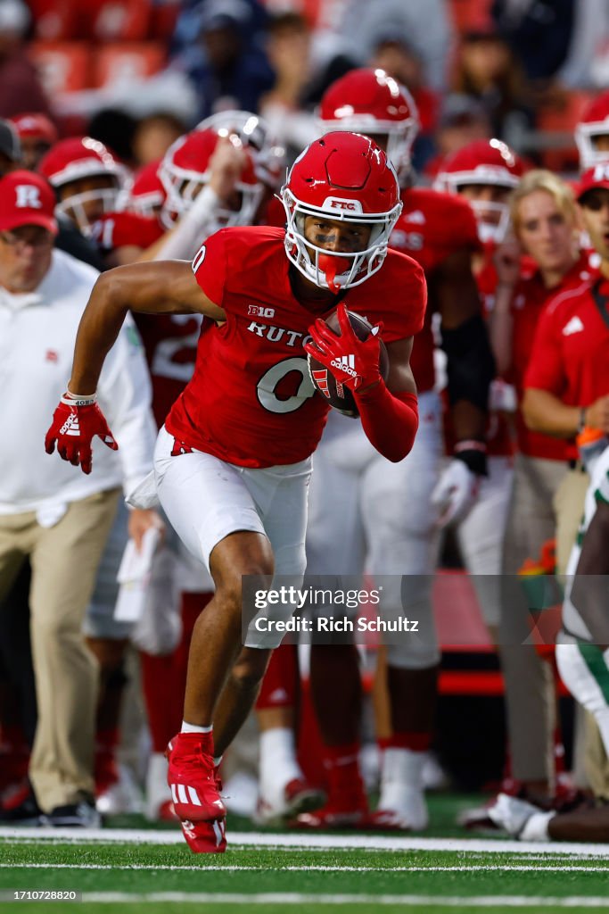 Travis Patterson Rutgers Wide receiver Max Patterson of the Rutgers Scarlet Knights in action ...