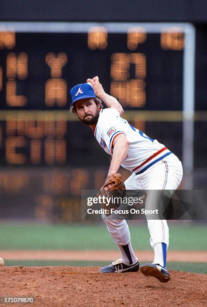 Gene Garber” Baseball Photos and Premium High Res Pictures - Getty Images
